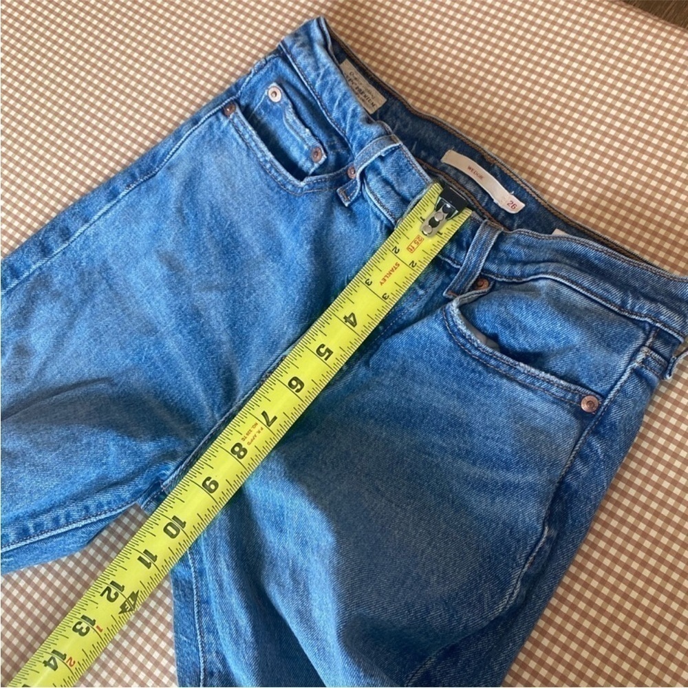 Levi's Wedgie fit Button Fly denim‎ jeans. Size 26 - Picture 14 of 16